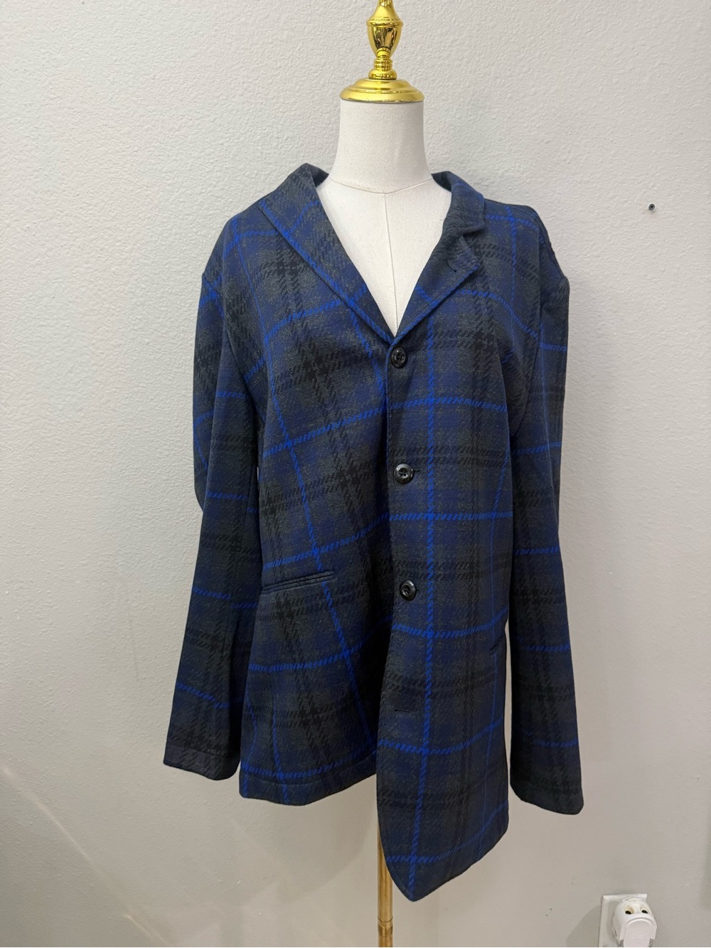 Express Women’s Blue & Black Plaid Button Front Jacket